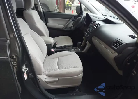 2014 Subaru Forester 2.5I Premium z USA, uszkodzony, nr VIN JF2SJAEC7EH468025